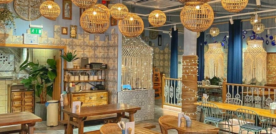 Megan's on the High Street Restaurant (Kensington) exterior